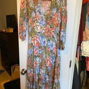 Kivari floral dress, EUC, worn once, US size 8